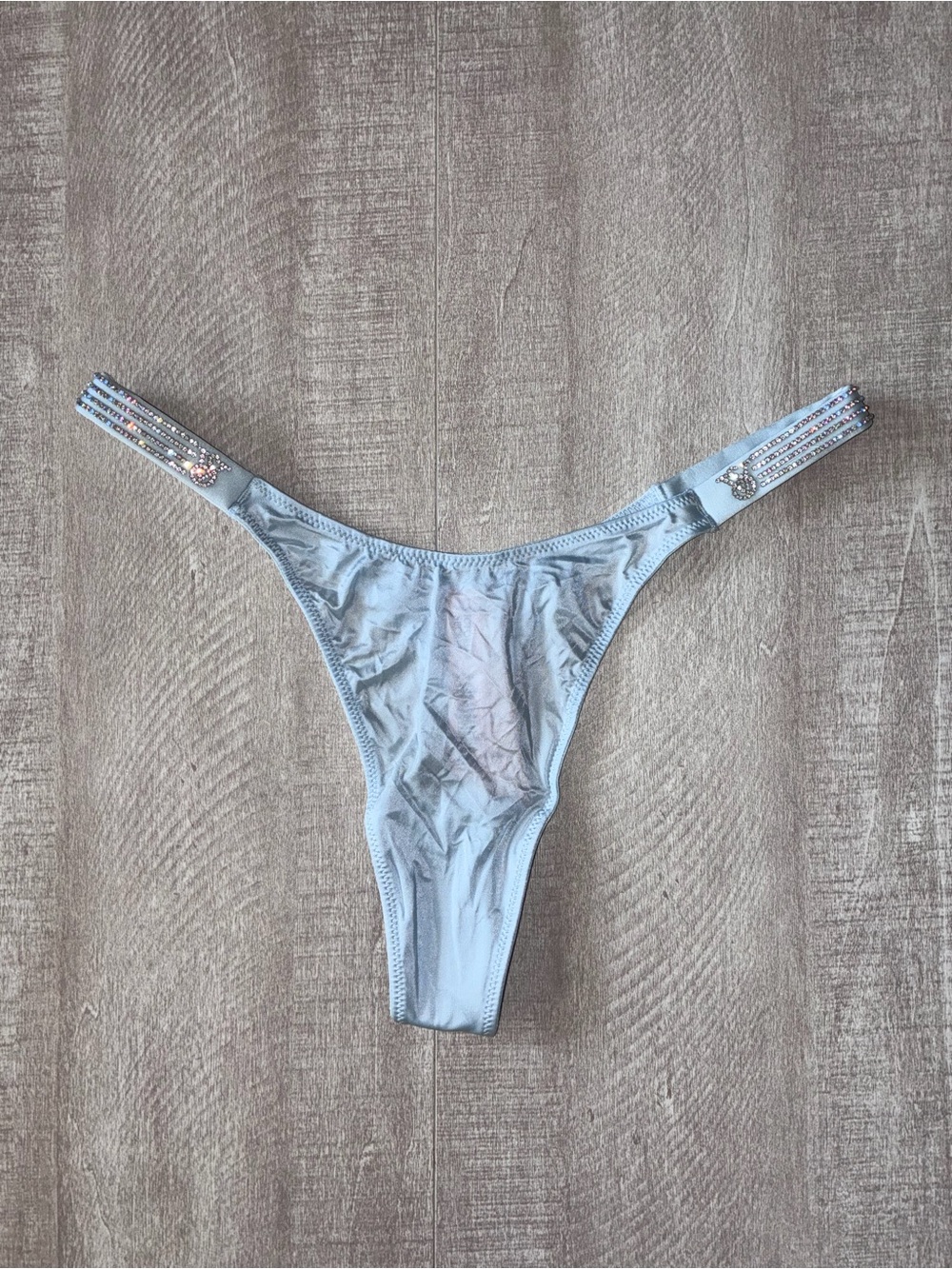 Victoria’s Secret Ombré Stripe Shine Strap Thong Panty Medium